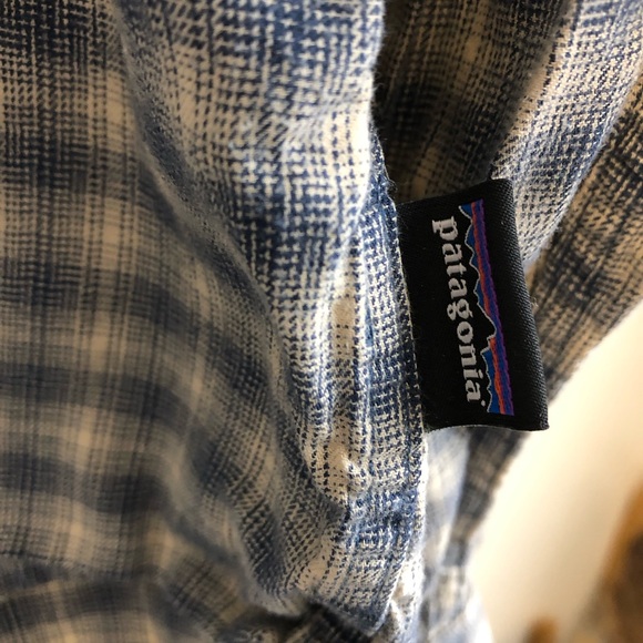 Patagonia button up shirt - Picture 3 of 4